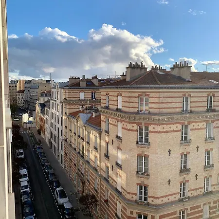 Charming 25m2 With Panoramic View * Нёйи-сюр-Сен